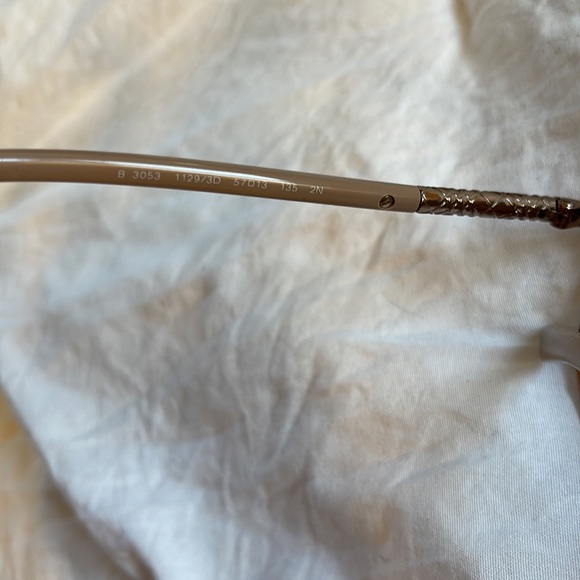 Authentic Burberry Aviator Sunglasses. Minimal signs of...